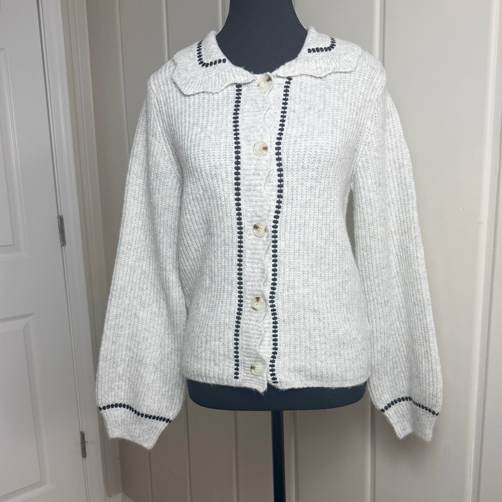 Willow & Wind Grey Ribbed Knit Cardigan Peter Pan Collar Embroidered Small